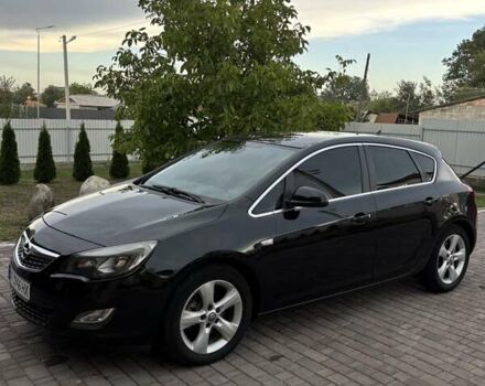 Черный Опель Астра, объемом двигателя 1.69 л и пробегом 235 тыс. км за 6500 $, фото 2 на Automoto.ua