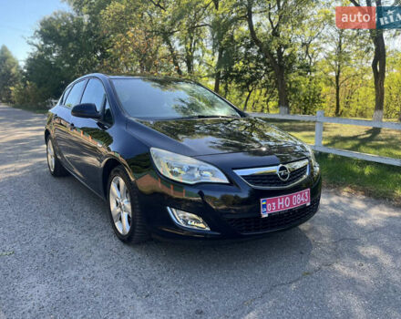 Опель Астра 2010 у Корсунь-Шевченковском на Automoto.ua Чорний Опель Астра, об'ємом двигуна 1.6 л та пробігом 184 тис. км за 6000 $, фото 3 на Automoto.ua