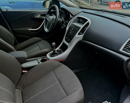 Опель Астра 2010 в Ровно на Automoto.ua Черный Опель Астра, объемом двигателя 1.4 л и пробегом 147 тыс. км за 6499 $, фото 25 на Automoto.ua