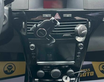 Опель Астра 2010 в Коломые на Automoto.ua Черный Опель Астра, объемом двигателя 1.2 л и пробегом 150 тыс. км за 6500 $, фото 11 на Automoto.ua
