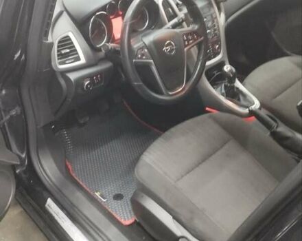 Чорний Опель Астра, об'ємом двигуна 1.3 л та пробігом 258 тис. км за 5300 $, фото 4 на Automoto.ua