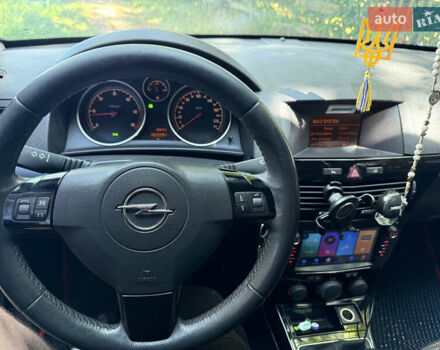 Черный Опель Астра, объемом двигателя 1.25 л и пробегом 150 тыс. км за 6250 $, фото 19 на Automoto.ua