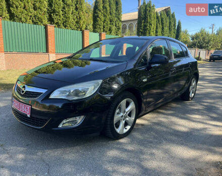 Опель Астра 2010 у Корсунь-Шевченковском на Automoto.ua Чорний Опель Астра, об'ємом двигуна 1.6 л та пробігом 184 тис. км за 6000 $, фото 15 на Automoto.ua