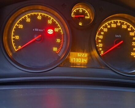 Черный Опель Астра, объемом двигателя 1.4 л и пробегом 173 тыс. км за 5500 $, фото 14 на Automoto.ua