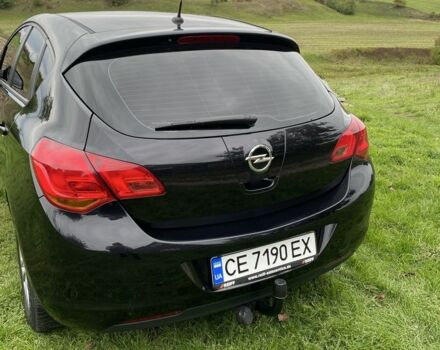 Черный Опель Астра, объемом двигателя 1.6 л и пробегом 180 тыс. км за 7000 $, фото 6 на Automoto.ua
