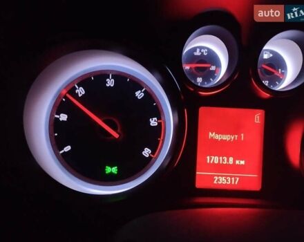 Черный Опель Астра, объемом двигателя 1.69 л и пробегом 235 тыс. км за 6500 $, фото 8 на Automoto.ua