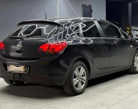 Черный Опель Астра, объемом двигателя 1.6 л и пробегом 180 тыс. км за 7700 $, фото 5 на Automoto.ua