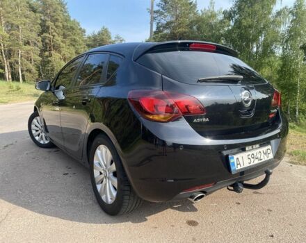 Черный Опель Астра, объемом двигателя 1.4 л и пробегом 220 тыс. км за 6200 $, фото 2 на Automoto.ua