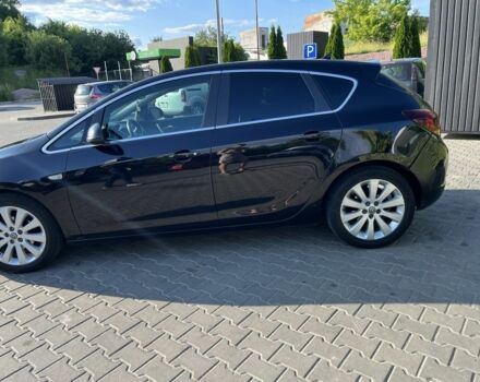 Черный Опель Астра, объемом двигателя 1.2 л и пробегом 300 тыс. км за 7399 $, фото 2 на Automoto.ua