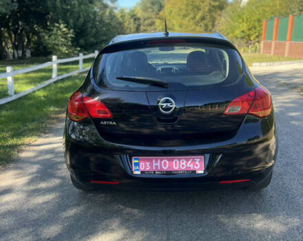 Опель Астра 2010 у Корсунь-Шевченковском на Automoto.ua Чорний Опель Астра, об'ємом двигуна 1.6 л та пробігом 184 тис. км за 6000 $, фото 8 на Automoto.ua