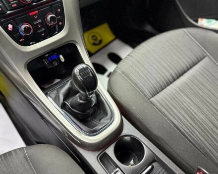 Черный Опель Астра, объемом двигателя 1.6 л и пробегом 180 тыс. км за 7700 $, фото 14 на Automoto.ua