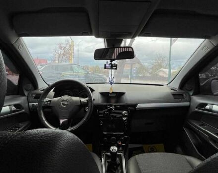 Опель Астра 2010 в Коломые на Automoto.ua Черный Опель Астра, объемом двигателя 1.2 л и пробегом 150 тыс. км за 6500 $, фото 7 на Automoto.ua