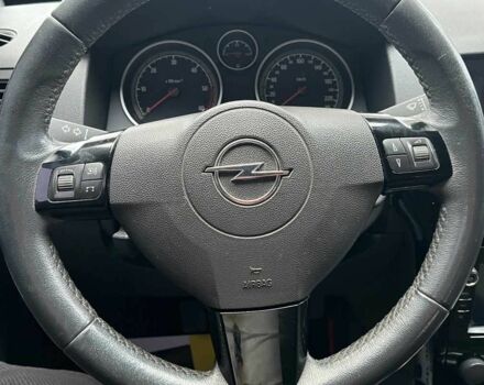 Опель Астра 2010 в Коломые на Automoto.ua Черный Опель Астра, объемом двигателя 1.2 л и пробегом 150 тыс. км за 6500 $, фото 10 на Automoto.ua