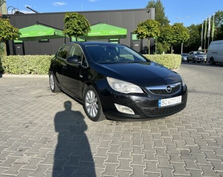 Черный Опель Астра, объемом двигателя 1.2 л и пробегом 300 тыс. км за 7399 $, фото 5 на Automoto.ua