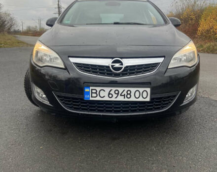 Черный Опель Астра, объемом двигателя 1.4 л и пробегом 155 тыс. км за 6499 $, фото 2 на Automoto.ua