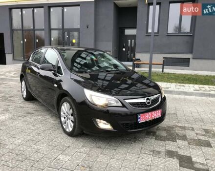 Черный Опель Астра, объемом двигателя 1.6 л и пробегом 138 тыс. км за 8990 $, фото 6 на Automoto.ua