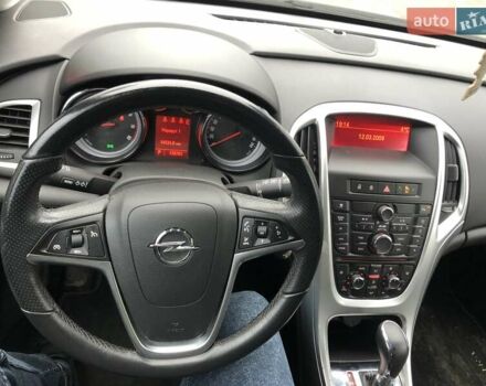 Черный Опель Астра, объемом двигателя 1.6 л и пробегом 138 тыс. км за 8990 $, фото 43 на Automoto.ua