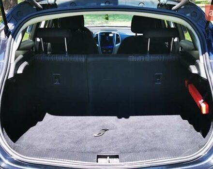 Опель Астра 2011 в Чернигове на Automoto.ua Черный Опель Астра, объемом двигателя 1.3 л и пробегом 330 тыс. км за 5200 $, фото 8 на Automoto.ua