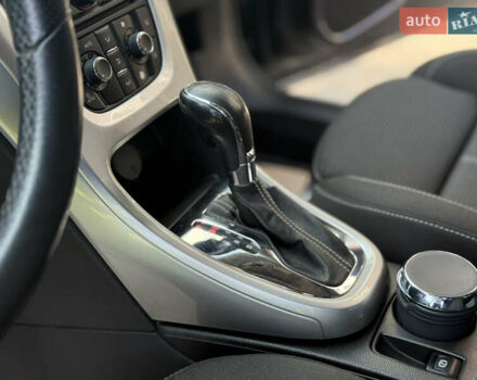 Черный Опель Астра, объемом двигателя 1.6 л и пробегом 127 тыс. км за 8950 $, фото 20 на Automoto.ua