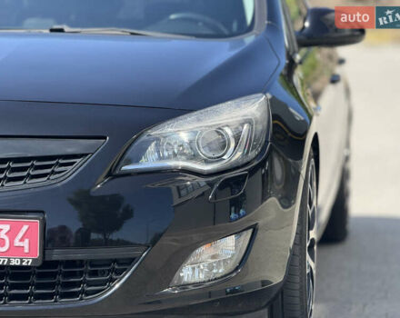 Черный Опель Астра, объемом двигателя 1.6 л и пробегом 127 тыс. км за 8950 $, фото 6 на Automoto.ua