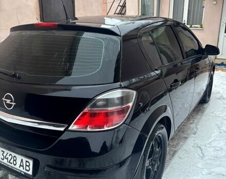Черный Опель Астра, объемом двигателя 1.4 л и пробегом 218 тыс. км за 6100 $, фото 4 на Automoto.ua