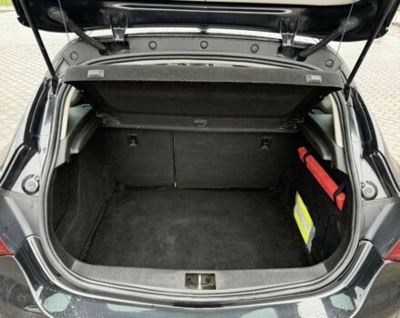 Черный Опель Астра, объемом двигателя 1.4 л и пробегом 255 тыс. км за 5700 $, фото 7 на Automoto.ua