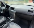 Черный Опель Астра, объемом двигателя 1.6 л и пробегом 200 тыс. км за 5500 $, фото 21 на Automoto.ua