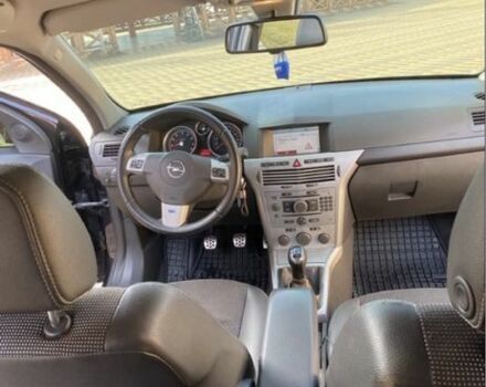Чорний Опель Астра, об'ємом двигуна 2 л та пробігом 227 тис. км за 7900 $, фото 5 на Automoto.ua