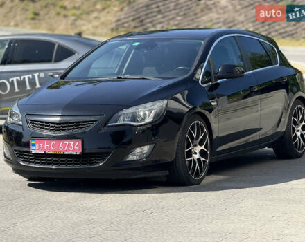 Черный Опель Астра, объемом двигателя 1.6 л и пробегом 127 тыс. км за 8950 $, фото 7 на Automoto.ua