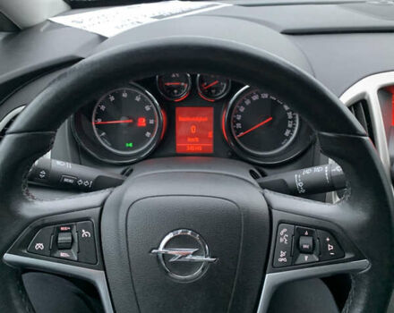 Черный Опель Астра, объемом двигателя 1.6 л и пробегом 245 тыс. км за 6600 $, фото 10 на Automoto.ua