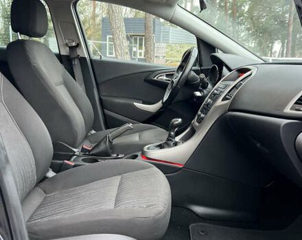 Черный Опель Астра, объемом двигателя 1.6 л и пробегом 174 тыс. км за 7500 $, фото 25 на Automoto.ua