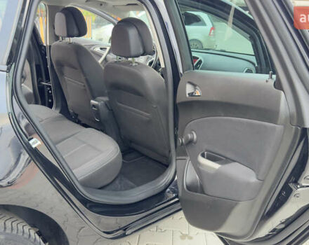 Чорний Опель Астра, об'ємом двигуна 1.4 л та пробігом 169 тис. км за 8150 $, фото 71 на Automoto.ua