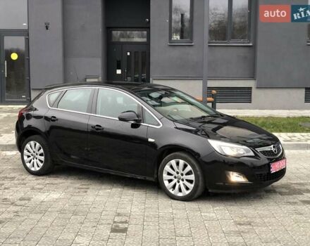 Черный Опель Астра, объемом двигателя 1.6 л и пробегом 138 тыс. км за 8990 $, фото 4 на Automoto.ua