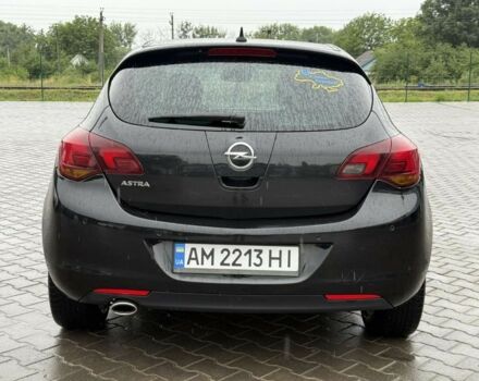 Черный Опель Астра, объемом двигателя 1.4 л и пробегом 255 тыс. км за 5700 $, фото 12 на Automoto.ua