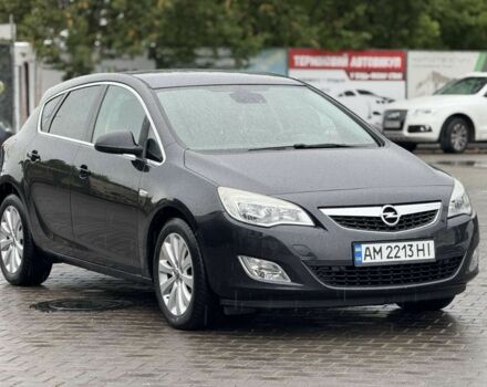 Черный Опель Астра, объемом двигателя 1.4 л и пробегом 255 тыс. км за 5700 $, фото 19 на Automoto.ua