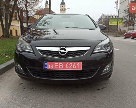 Черный Опель Астра, объемом двигателя 1.4 л и пробегом 157 тыс. км за 7200 $, фото 2 на Automoto.ua