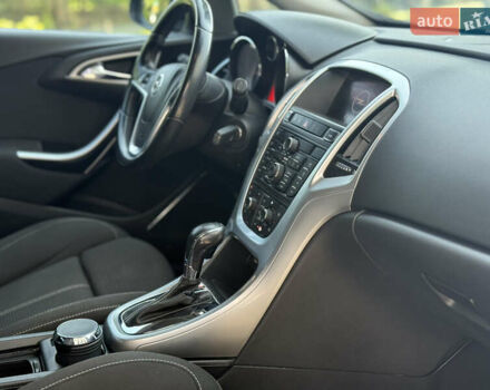 Черный Опель Астра, объемом двигателя 1.6 л и пробегом 127 тыс. км за 8950 $, фото 36 на Automoto.ua