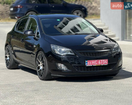 Черный Опель Астра, объемом двигателя 1.6 л и пробегом 127 тыс. км за 8950 $, фото 2 на Automoto.ua