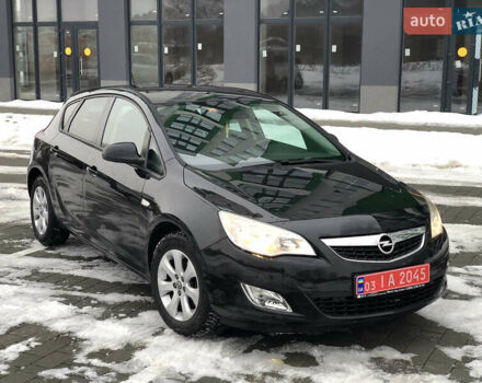 Чорний Опель Астра, об'ємом двигуна 1.6 л та пробігом 155 тис. км за 8350 $, фото 4 на Automoto.ua