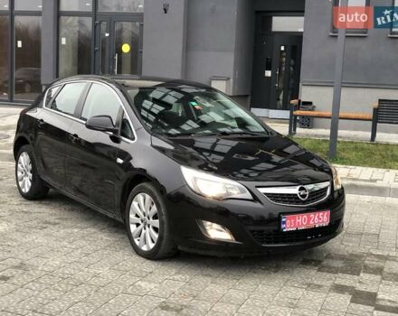 Черный Опель Астра, объемом двигателя 1.6 л и пробегом 138 тыс. км за 8990 $, фото 2 на Automoto.ua