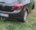 Черный Опель Астра, объемом двигателя 1.7 л и пробегом 275 тыс. км за 7300 $, фото 4 на Automoto.ua