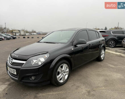 Черный Опель Астра, объемом двигателя 1.6 л и пробегом 169 тыс. км за 6750 $, фото 4 на Automoto.ua