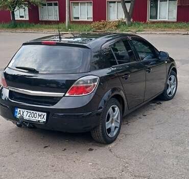 Опель Астра 2012 у Харкові на Automoto.ua Чорний Опель Астра, об'ємом двигуна 1.6 л та пробігом 201 тис. км за 6200 $, фото 2 на Automoto.ua