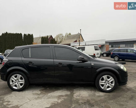 Черный Опель Астра, объемом двигателя 1.6 л и пробегом 169 тыс. км за 6750 $, фото 5 на Automoto.ua