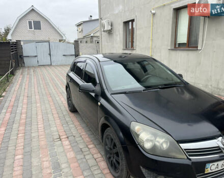 Черный Опель Астра, объемом двигателя 1.6 л и пробегом 125 тыс. км за 5000 $, фото 2 на Automoto.ua