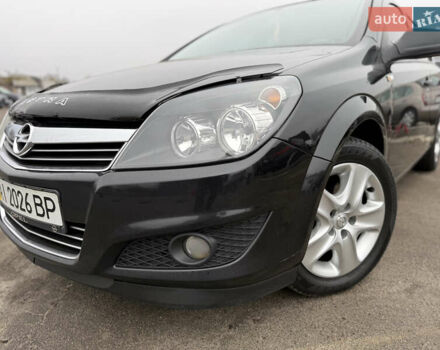 Черный Опель Астра, объемом двигателя 1.6 л и пробегом 169 тыс. км за 6750 $, фото 37 на Automoto.ua