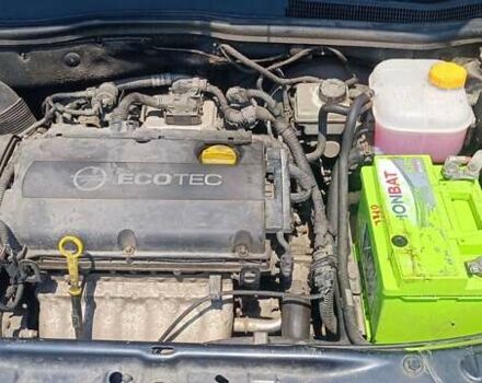 Чорний Опель Астра, об'ємом двигуна 1.6 л та пробігом 130 тис. км за 10000 $, фото 5 на Automoto.ua