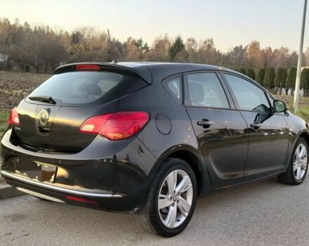 Черный Опель Астра, объемом двигателя 1.4 л и пробегом 186 тыс. км за 2750 $, фото 2 на Automoto.ua