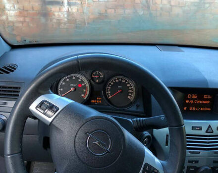 Черный Опель Астра, объемом двигателя 1.6 л и пробегом 69 тыс. км за 6900 $, фото 7 на Automoto.ua