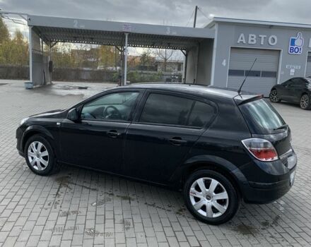 Черный Опель Астра, объемом двигателя 1.6 л и пробегом 69 тыс. км за 6900 $, фото 6 на Automoto.ua